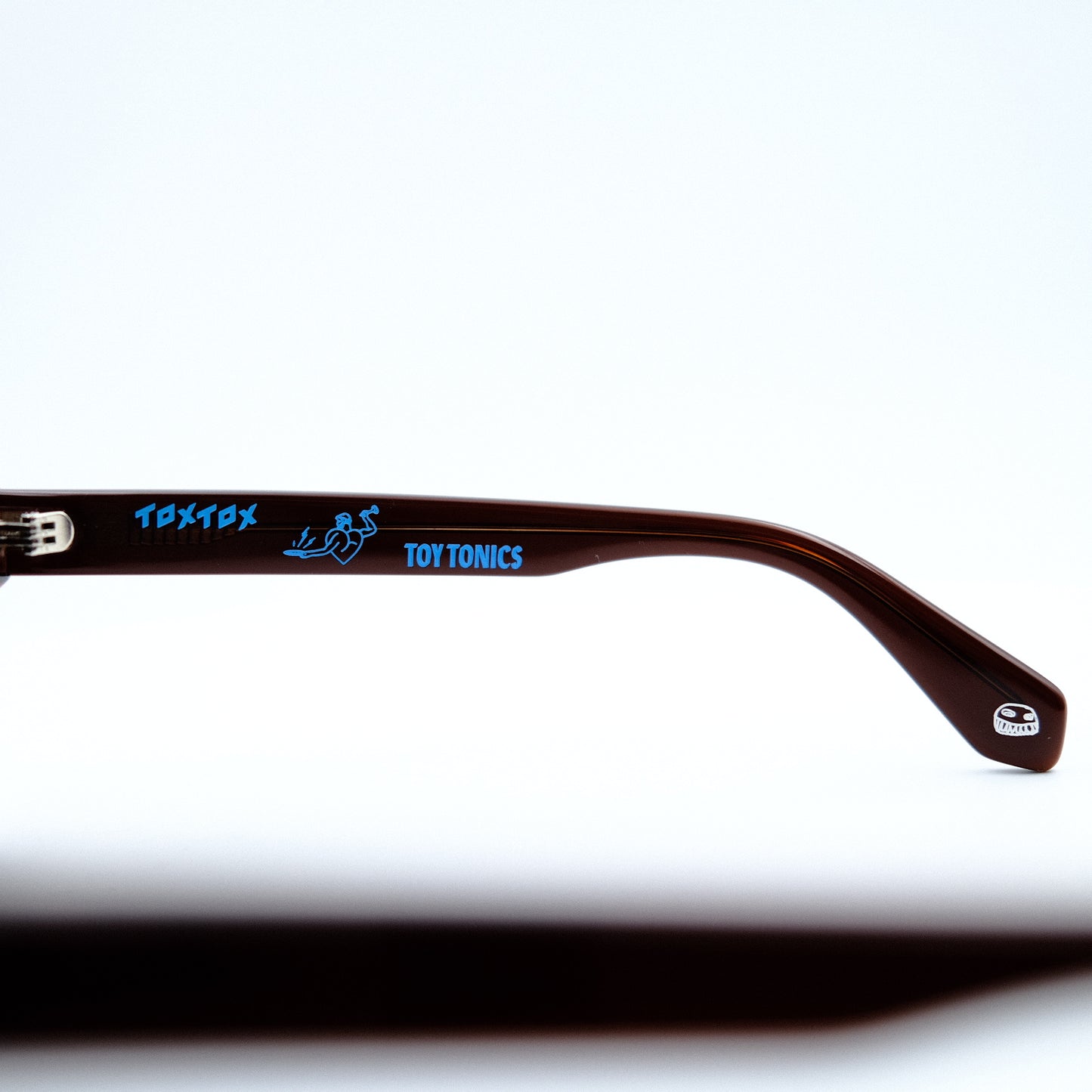 TOY TONICS x TOXTOX Glasses  - Ltd. Disco Edition - Black