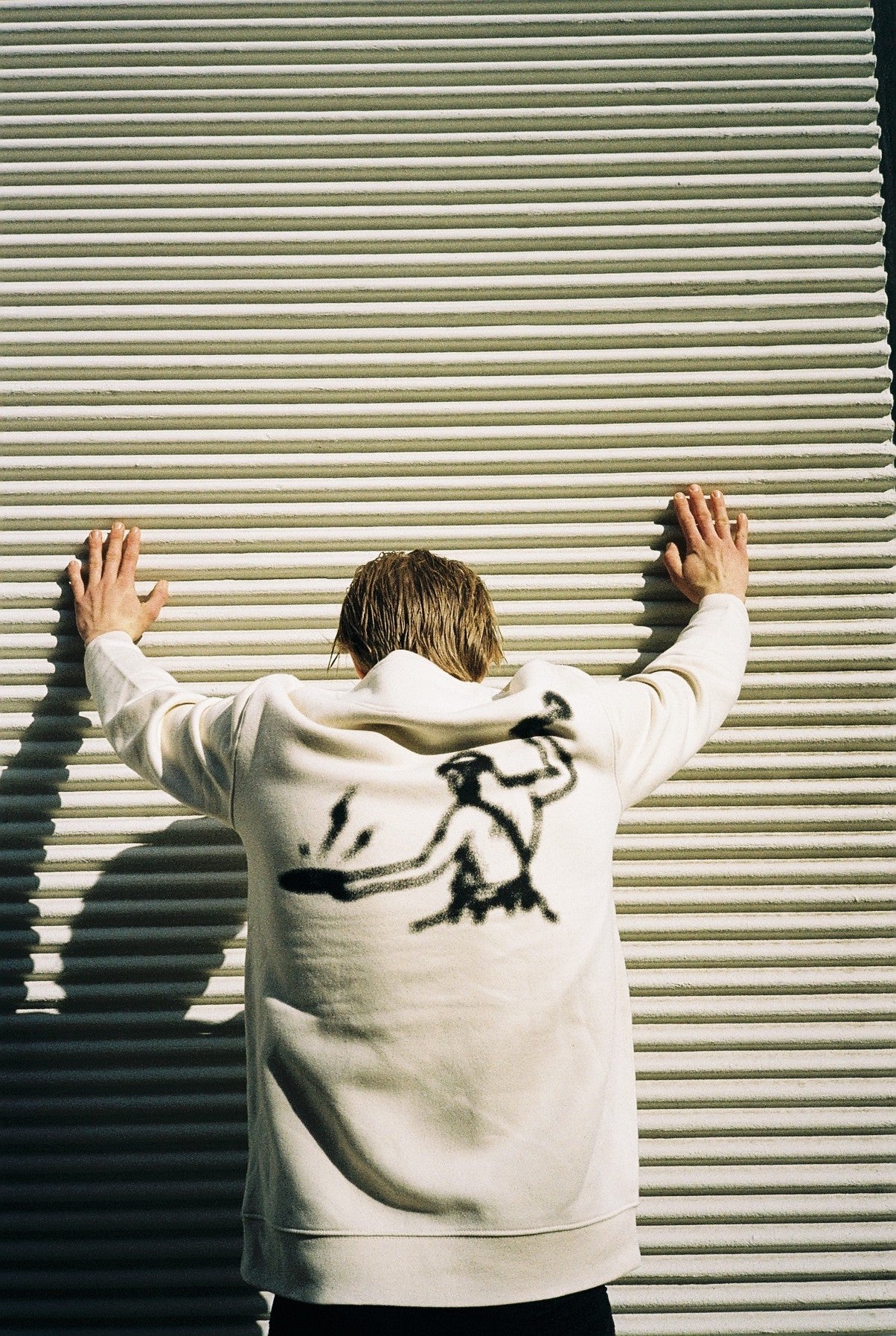 Toy Tonics sprayed Sweater – beige