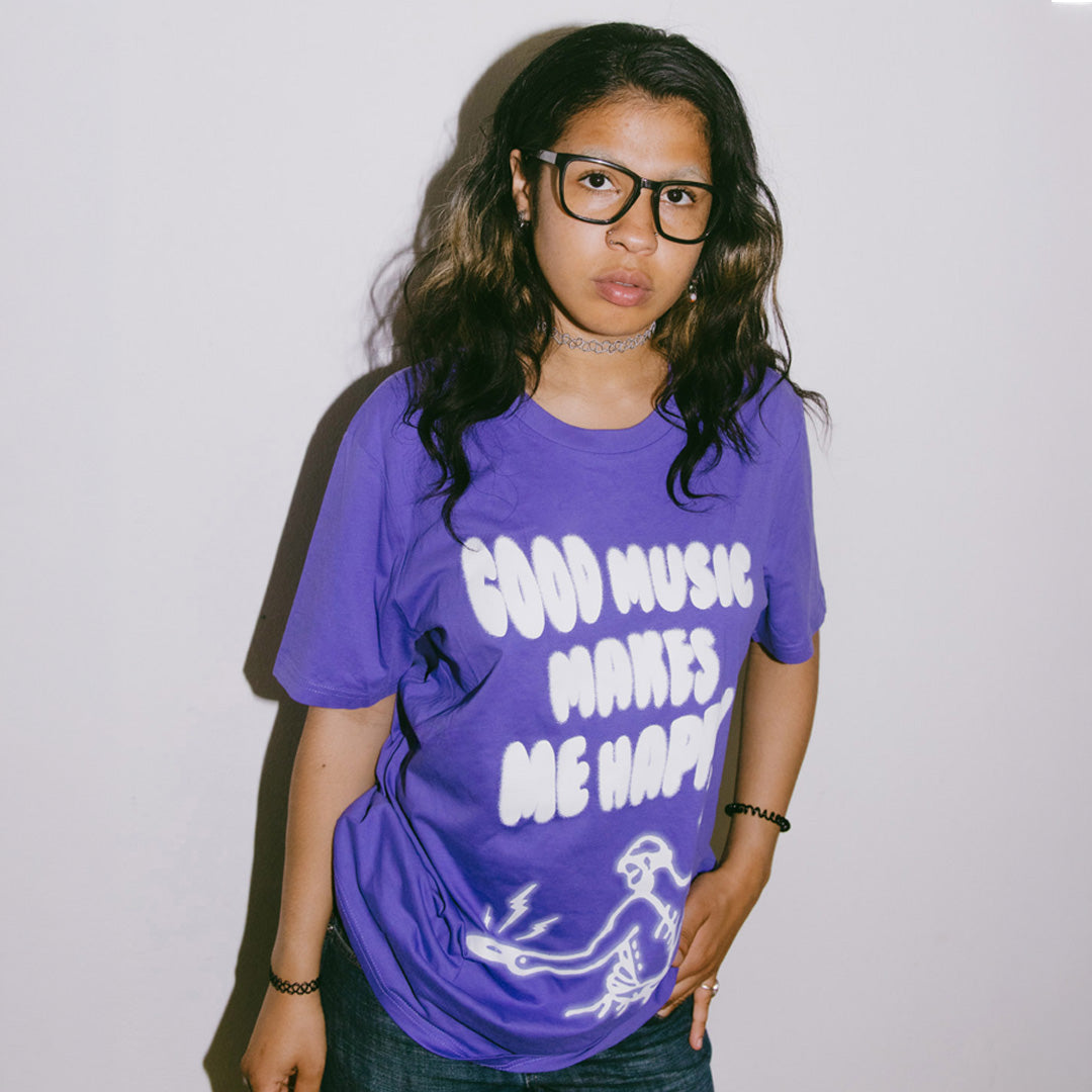 Music Makes Me Happy - Shirt